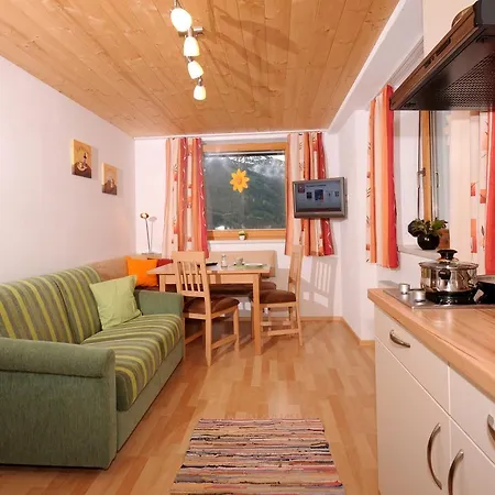 Single Martlerhof Tux