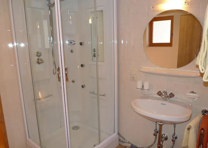 Single Martlerhof Апартаменты Тукс